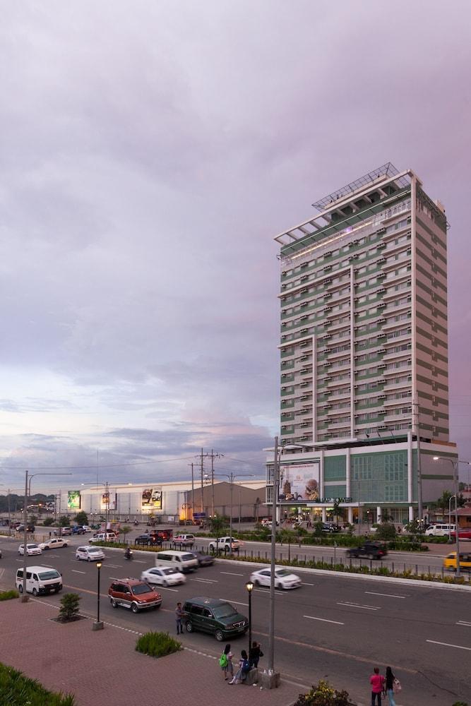 인잡 타워 호텔 - 다목적 호텔 일로일로 외부 사진